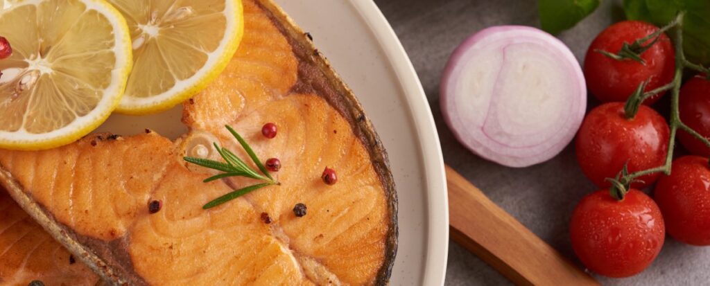 Salmão com limão siciliano.